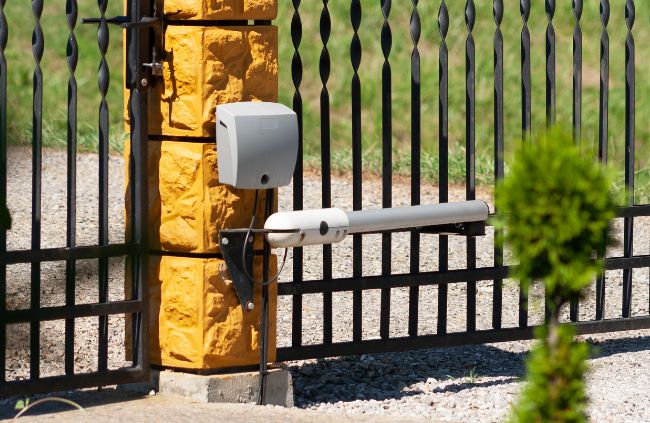 Auto swing gate opener installed by Auto Gate Guys Brisbane. Reliable and secure automatic gate system for rural or residential properties Auto swing gate opener installed by Auto Gate Guys Brisbane. Reliable and secure automatic gate system for rural or residential properties