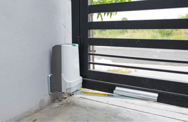 Compact motor for automatic sliding gate installed by Auto Gate Guys Brisbane, specialists in motor gate installation and repairs Compact motor for automatic sliding gate installed by Auto Gate Guys Brisbane, specialists in motor gate installation and repairs